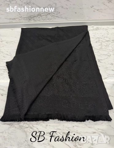 Guess шал кашмир и коприна, снимка 8 - Шалове - 52820781