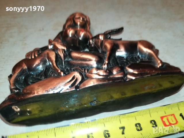 ЖЕНА С КОЗЛЕТА-МЕТАЛНА ЗАПАЛКА 0709251707LCHERY, снимка 2 - Антикварни и старинни предмети - 51634129