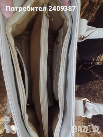 Дамска чанта 1, снимка 2 - Чанти - 52978287