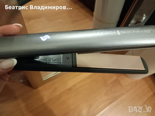 Преса за коса Remington S8598 Keratin Protect Intelligent с термочантичка- в добро състояние , снимка 5 - Преси за коса - 53787515