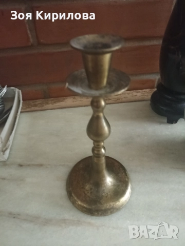 Свещник от миналото, снимка 2 - Антикварни и старинни предмети - 52147385