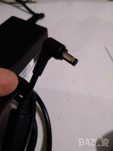 Зарядно за лаптоп FSP Group FSP090-DVCA1 19V, 4.74A, 90W, снимка 3 - Части за лаптопи - 52433740