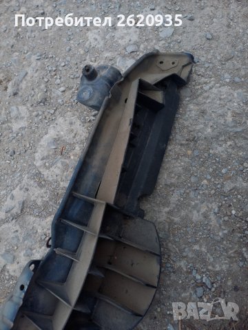 Греда над радиатора тойота ярис 2008г , снимка 2 - Части - 44338948