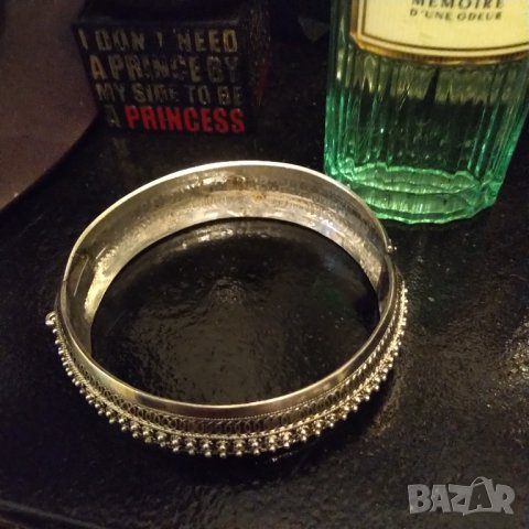 Стара масивна сребърна гривна ръчна изработка , снимка 3 - Гривни - 40824900