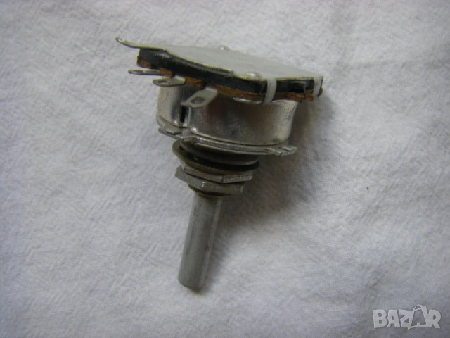 Немски потенциометри - нови и употребявани , снимка 14 - Друга електроника - 47559968