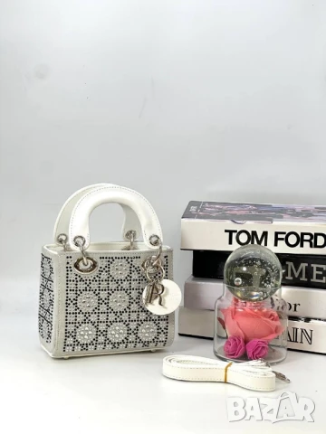 чанти Christian dior lady mini ➡️17cm⬆️15cm 🌟, снимка 8 - Чанти - 51386728