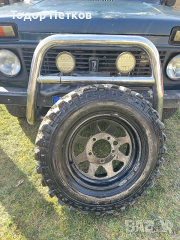 Lada Niva 1.7i газ/бензин - 2007 г., снимка 9 - Автомобили и джипове - 56105951