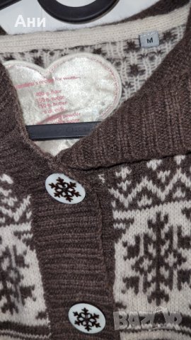 Вълнена жилетка с качулка, снимка 5 - Жилетки - 30708975