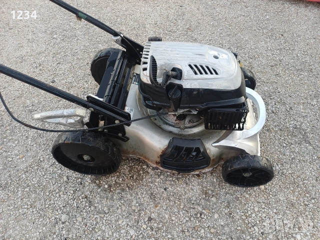 бензинова самоходна косачка, снимка 3 - Градинска техника - 53226522