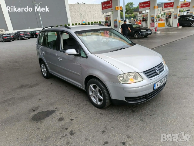 VW turan 2.0tdi 140k.s, снимка 4 - Автомобили и джипове - 53210179