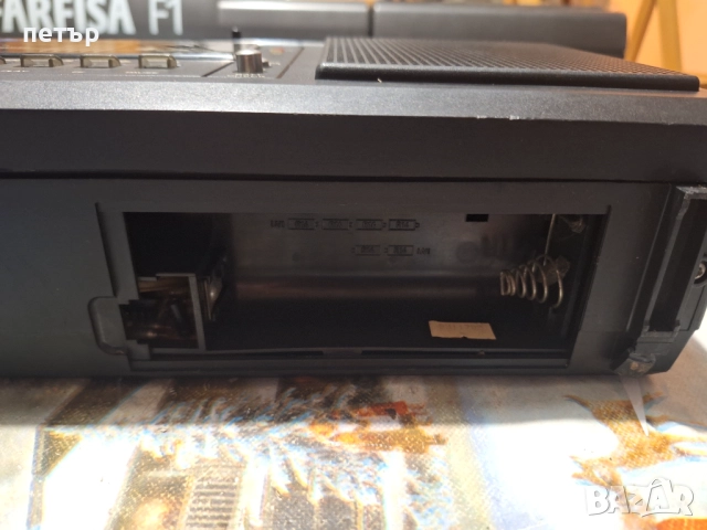 Български касетофон Инкомс, снимка 10 - Радиокасетофони, транзистори - 52914676