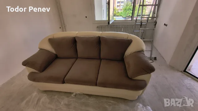 Разтегателен диван