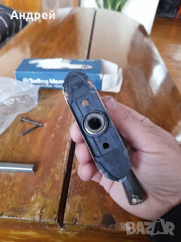 Стара дръжка за брава за прозорец #3, снимка 4 - Други ценни предмети - 48631970