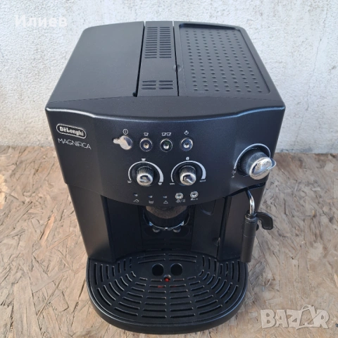 Кафемашина Delonghi Magnifica 