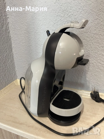 Кафемашина Nescafe Dolce Gusto, снимка 3 - Кафемашини - 56074176