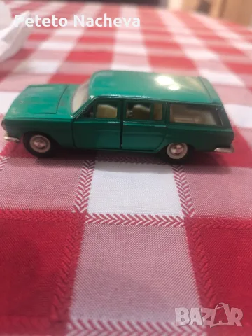 Волга СССР 1/43, снимка 2 - Колекции - 55769438