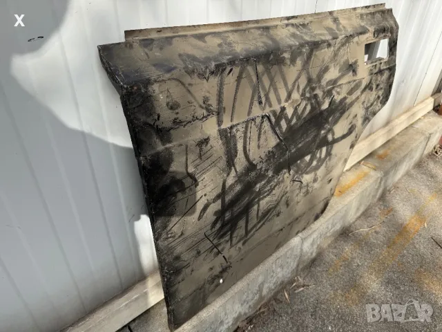 ЗАДНА ЛЯВА ВРАТА ЛАДА ВАЗ 2105 НОВ РУСКИ, снимка 3 - Части - 40125643