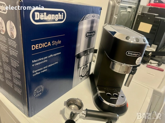 ЧИСТО НОВА!!! кафемашина Delonghi Dedica EC685.BK, снимка 8 - Кафемашини - 53416307