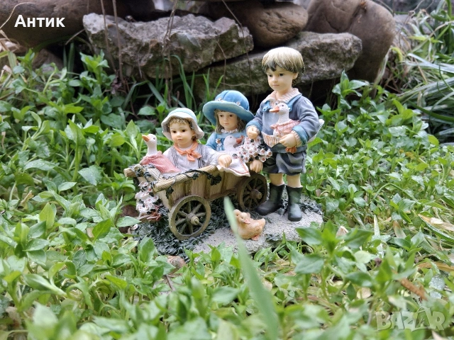 Красива Стара Фигура Статуетка Англия