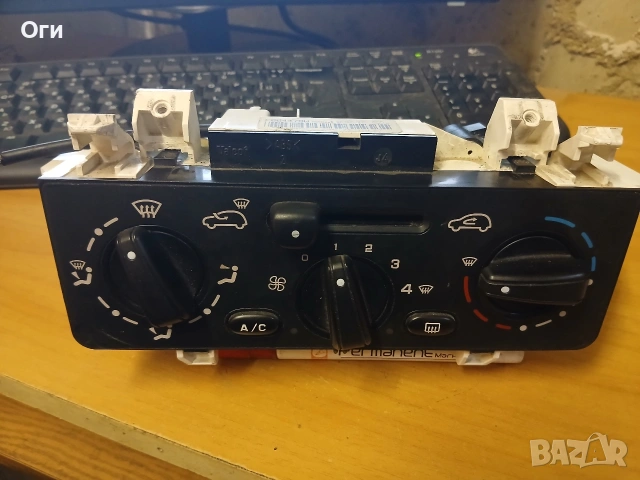 Панел климатик за Ситроен С3 F664479W