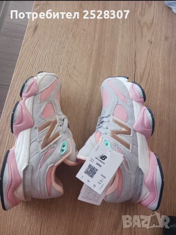Нови маратонки на New Balance 9060, снимка 6 - Маратонки - 55690421