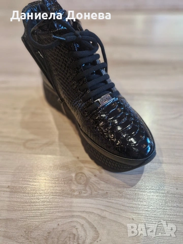 Черни боти естествен лак, снимка 2 - Дамски боти - 53572086