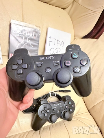Playstation 3 с два джойстика и три игри, снимка 4 - PlayStation конзоли - 52941568
