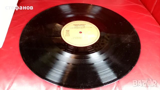 Двоен албум, грамофонни плочи на ROBERT WYATT „rock bottom”, Франция, снимка 7 - Грамофонни плочи - 50994809