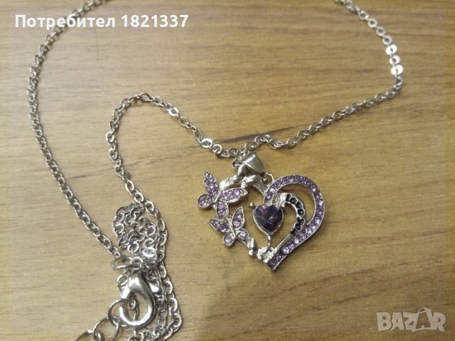 колие с кристали , снимка 4 - Колиета, медальони, синджири - 42666436