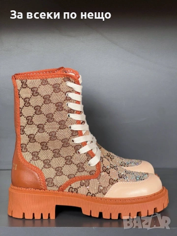 Gucci Дамски Бежови Боти С Връзки Гучи Код E1275, снимка 2 - Дамски боти - 53756150