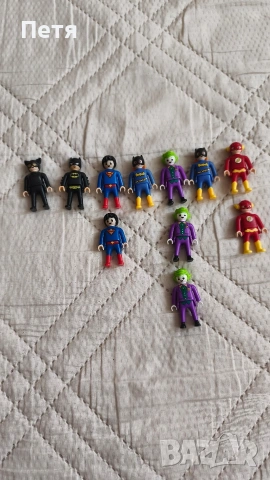 Киндер фигурки от серията Playmobil 