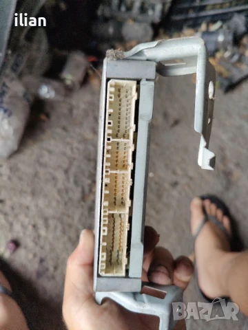 компютър Toyota yaris, снимка 2 - Части - 51204492