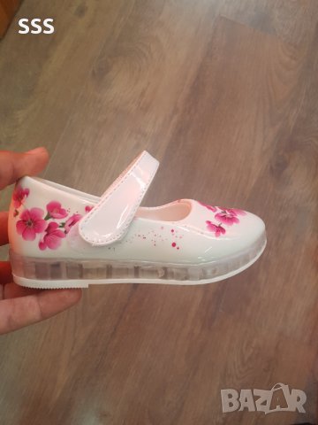 Детски обувки, снимка 3 - Детски обувки - 41598309