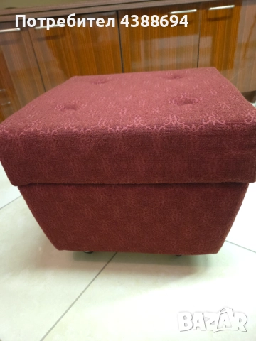 Табуретки на колелца 