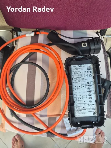 Оригинално мобилно зарядно за електромобил Type 2 /Шуко 2.3 Kw