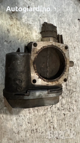 Дроселова Клапа за Mercedes ML - 1121410025 / 0205003046, снимка 2 - Части - 53026085