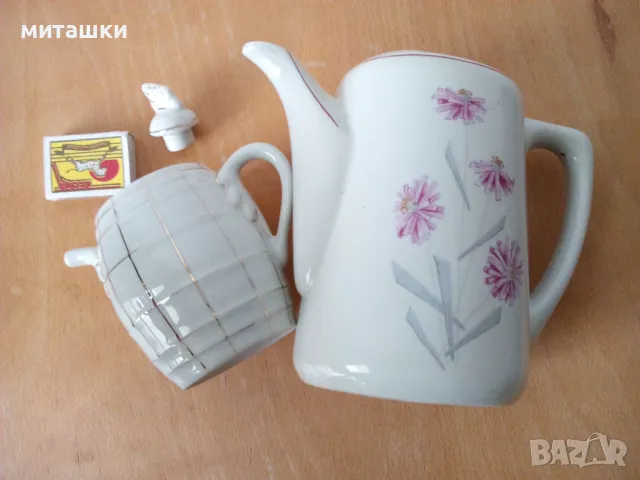 порцеланов чайник два, снимка 3 - Сервизи - 50154555