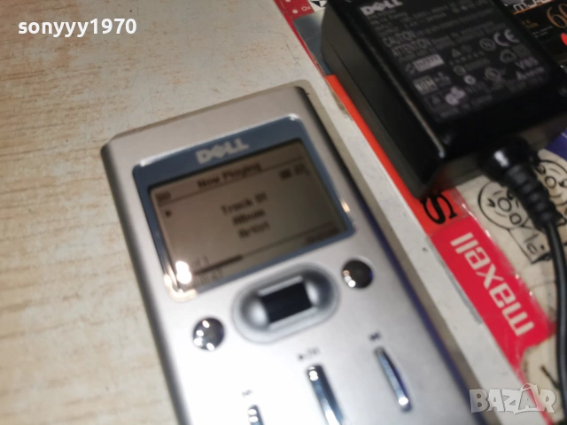 DELL 20GB ALUMINIUM PLAYER 0303261928, снимка 4 - MP3 и MP4 плеъри - 53697503