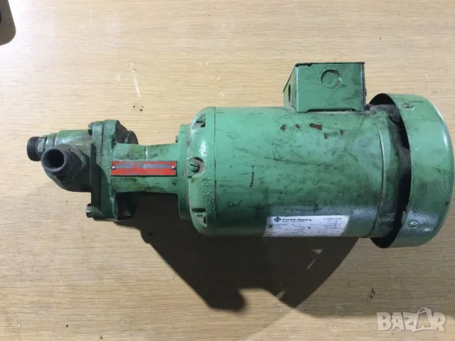 Маслена\ хидравлична помпа Burks , снимка 3 - Други машини и части - 49691871