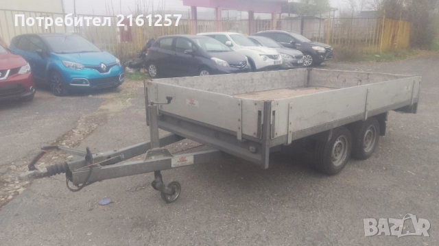 Товарно ремарке 3000кг 2012г 