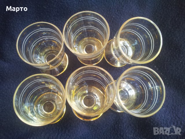 Страхотни ретро ракиени чаши, златни кантове, снимка 3 - Чаши - 41905589