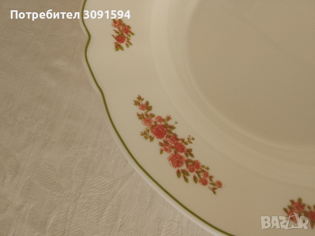 Порцеланова чиния arc arcopal France, снимка 4 - Антикварни и старинни предмети - 44598612