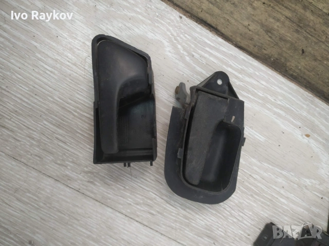 Вутрешна дръжка , лява за VW Jetta , Golf III , 1H0837141