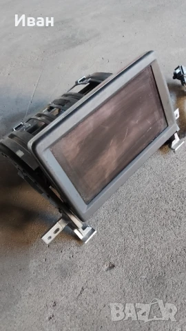 Механизъм за дисплея за Ауди А8 4E, снимка 4 - Части - 51347730