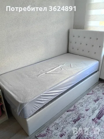 Единично легло с матрак
