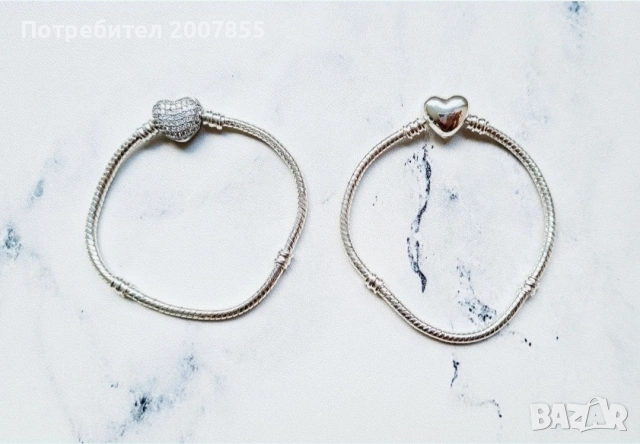 Сребърни дамски гривни Pandora , снимка 2 - Гривни - 53790643