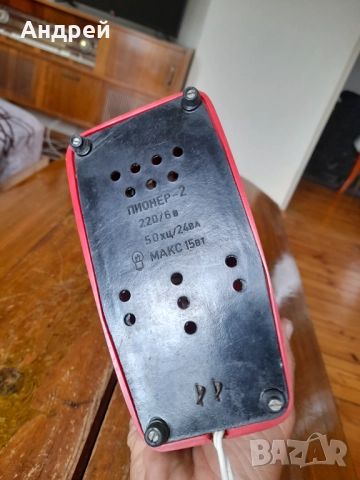 Стар Прожекционен апарат Пионер-2, снимка 6 - Антикварни и старинни предмети - 51569685