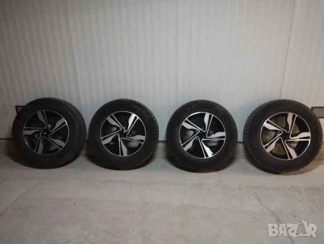 Зимни гуми 215/65/R16 с алуминиеви джанти