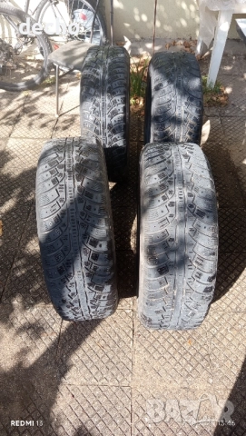 зимни гуми 225/65/17, снимка 2 - Гуми и джанти - 52076232
