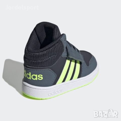 Детски маратонки Adidas Hoops 2.0, снимка 3 - Детски маратонки - 44794600